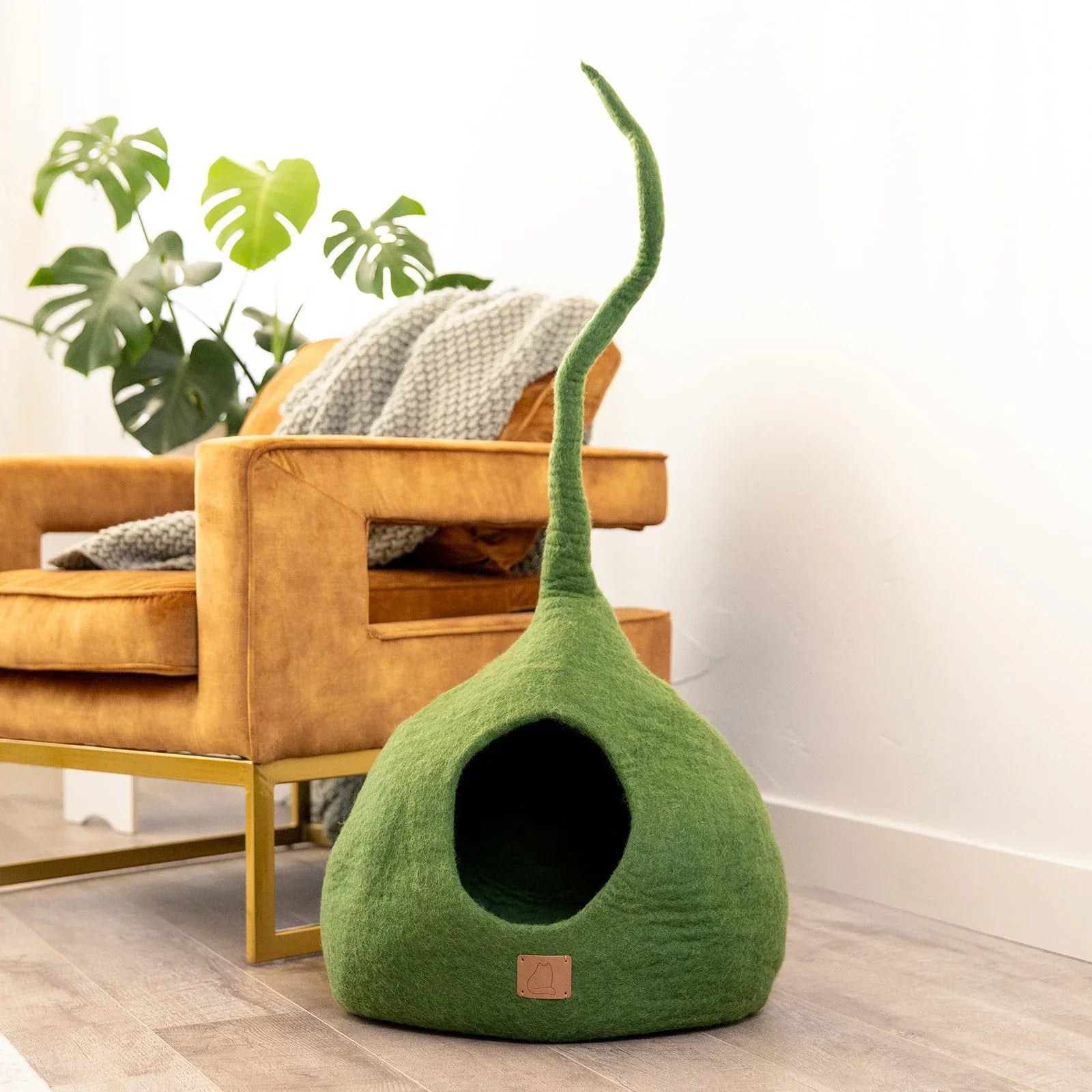 Forest Green | Tail Style Cave 3 - MiniPaw Luxe