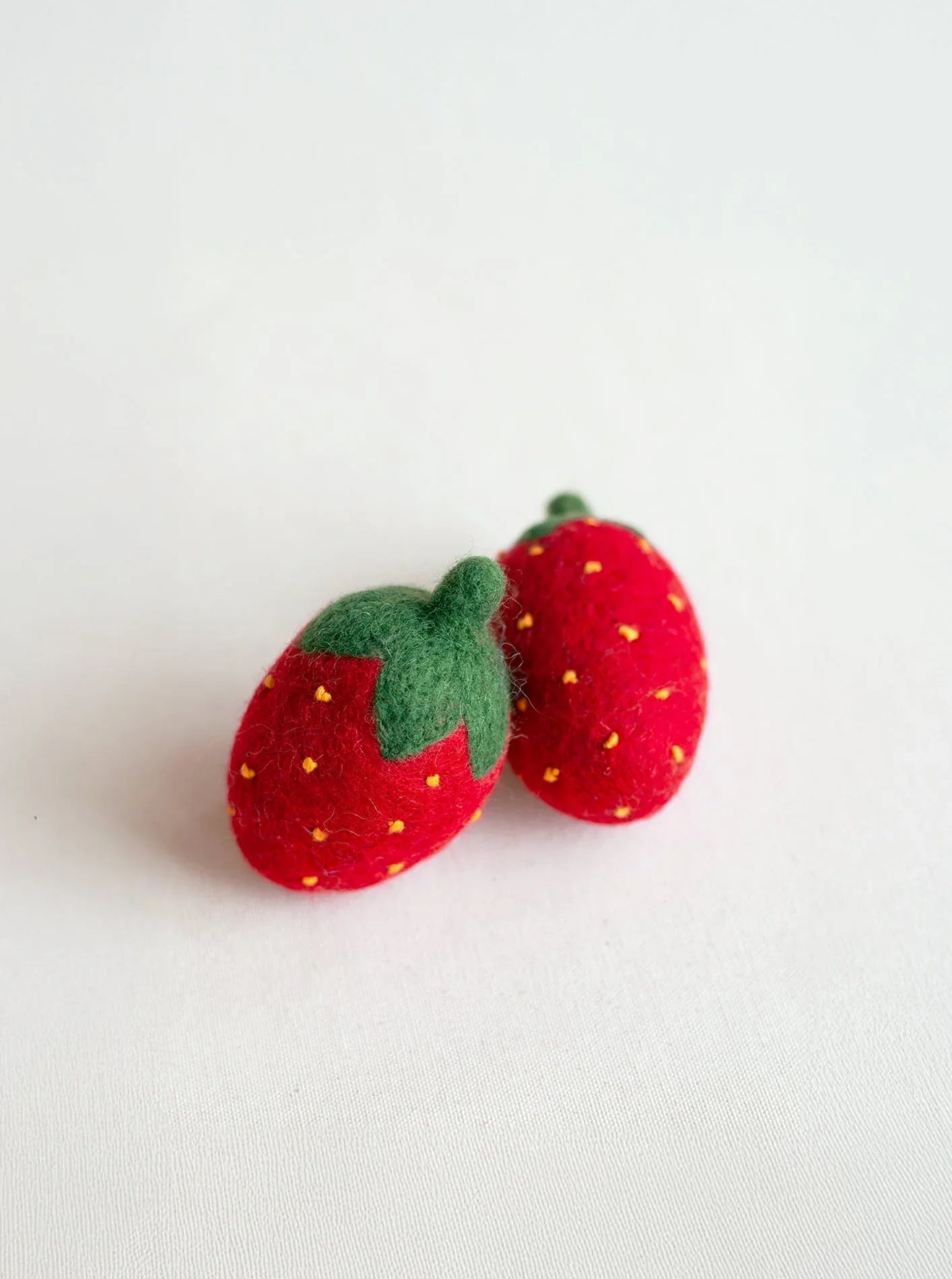 Kitty Strawberries 1 - MiniPaw Luxe