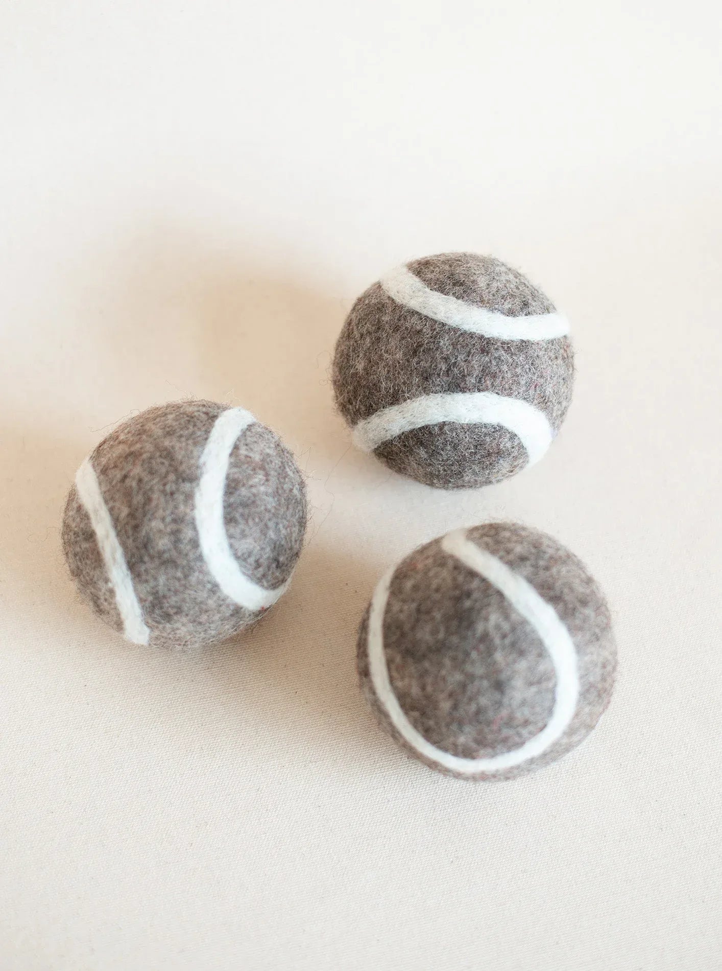 Kitty Tennis Ball 11 - MiniPaw Luxe