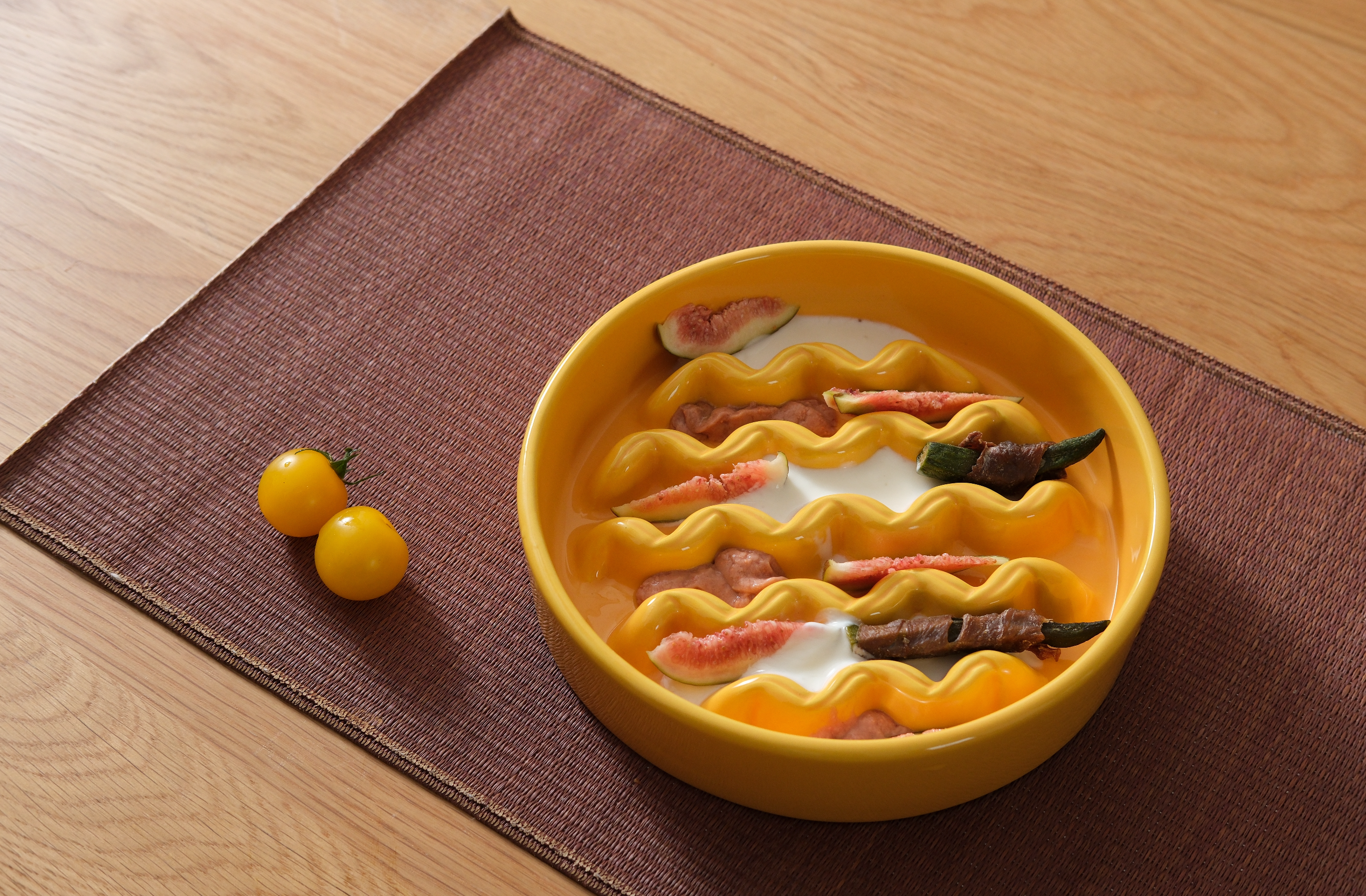 [Macaroni] Slow Feeder Dog Bowls - Yellow / Frozen Blue / Purple 2 - MiniPaw Luxe