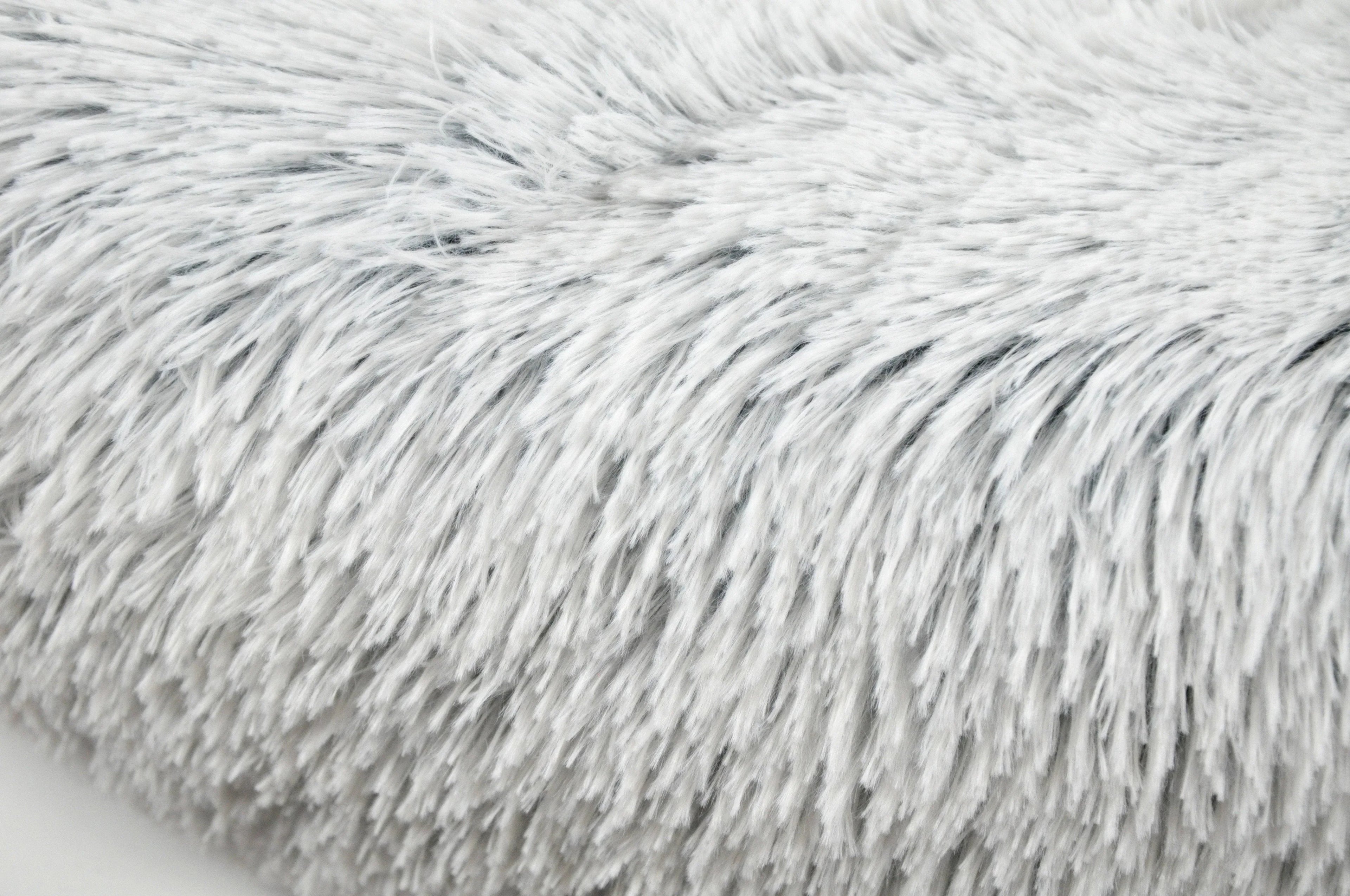 Mr. Peanut's 28" OrthoPlush® Pet Bed - Snowflake White Two Tone 24 - MiniPaw Luxe