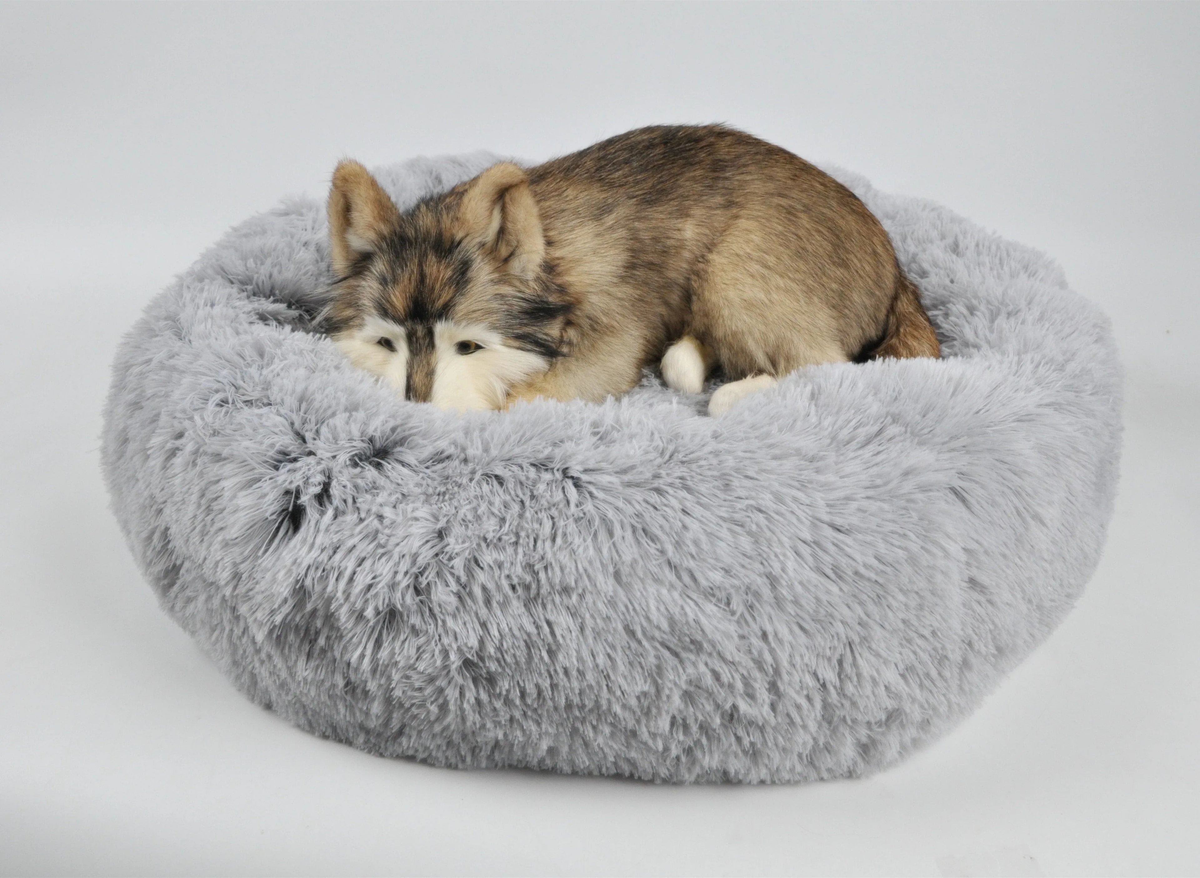 Mr. Peanut's 28" OrthoPlush® Pet Bed - Snowflake White Two Tone 26 - MiniPaw Luxe