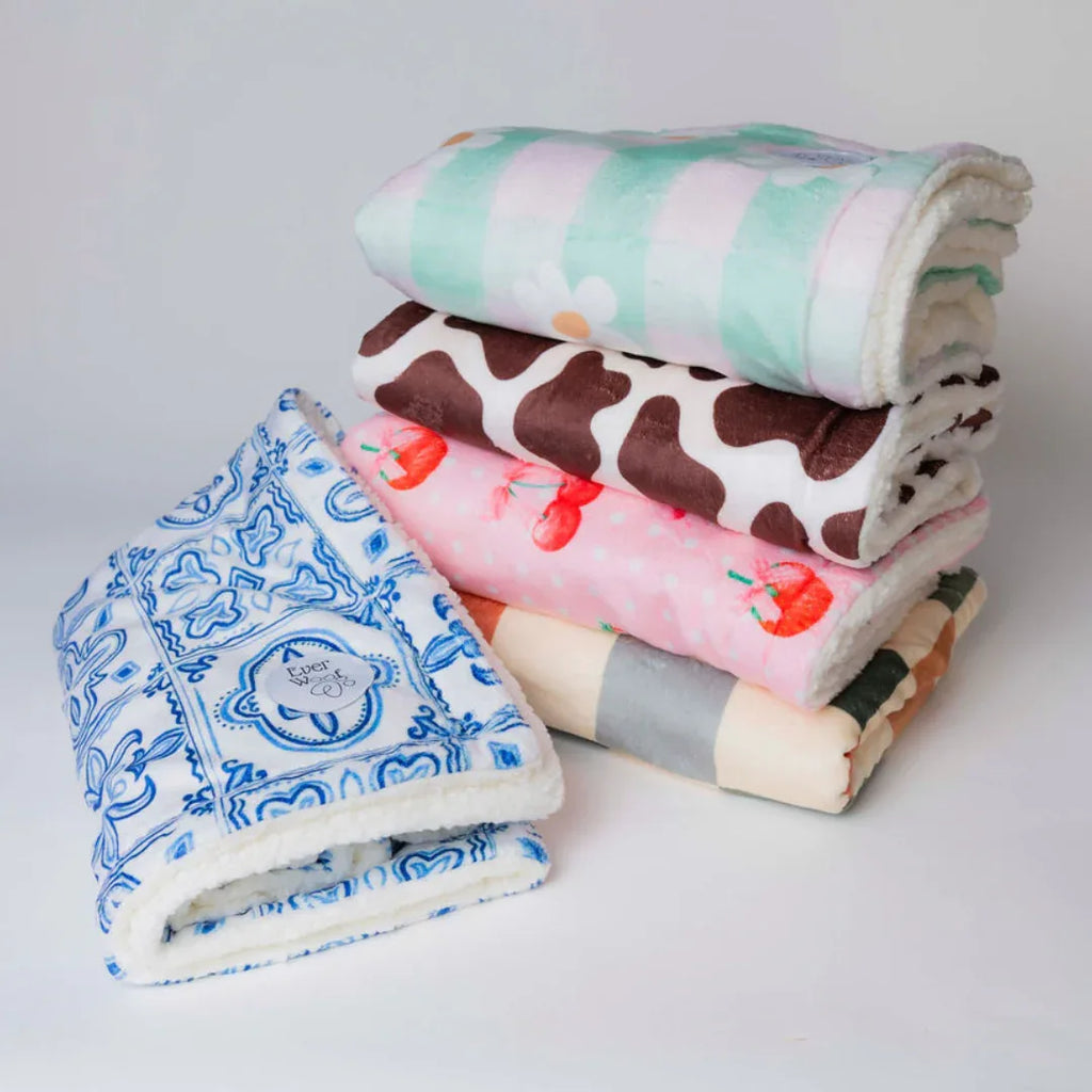 Santorini Dog Blanket 3 - MiniPaw Luxe