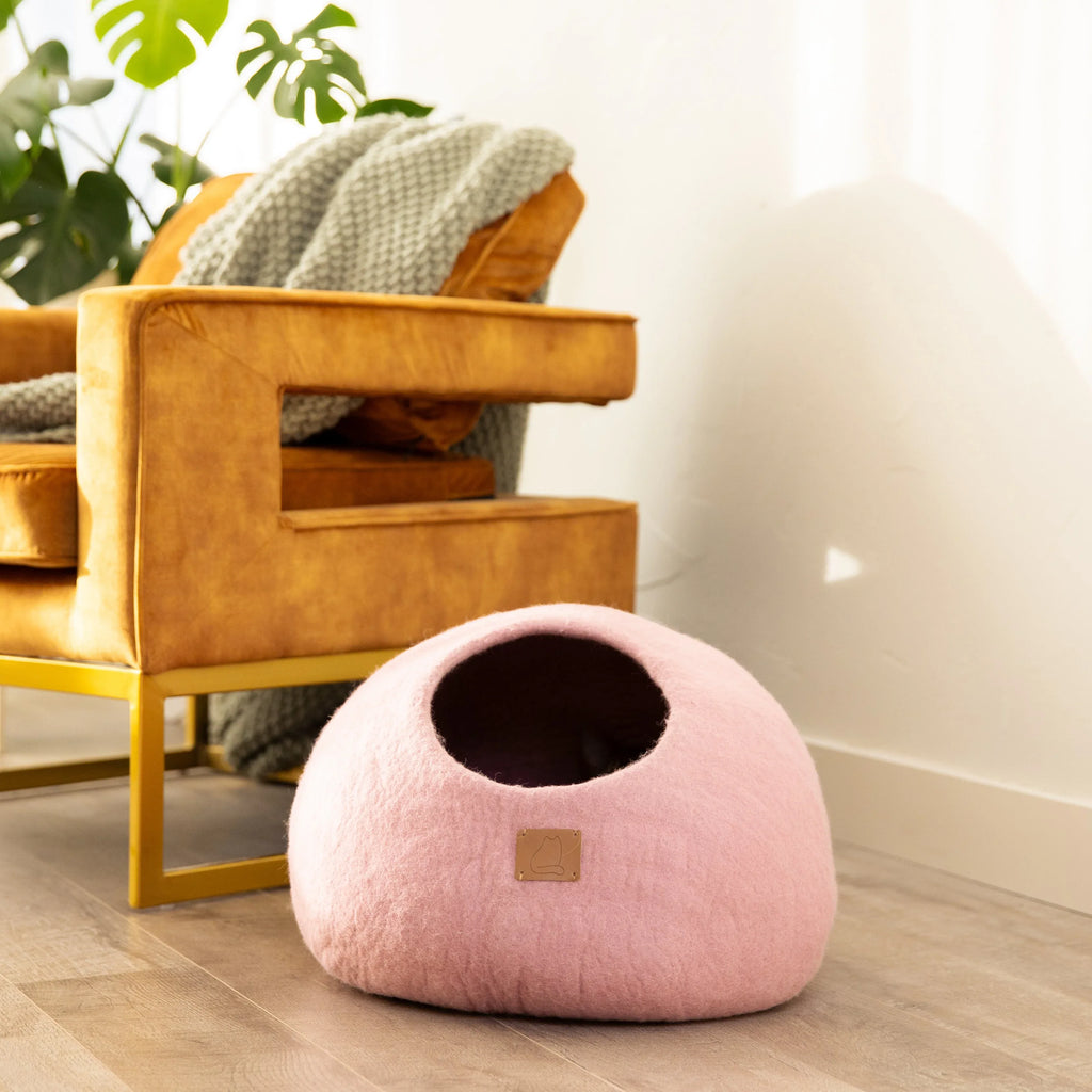 Valentine Pink | Round Style Cave 2 - MiniPaw Luxe